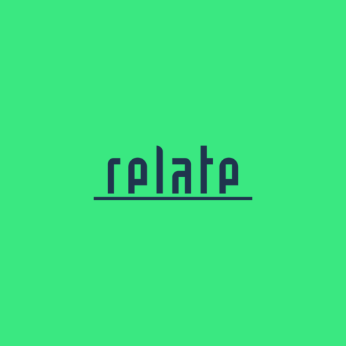 relate Logo auf grünem Hintergrund